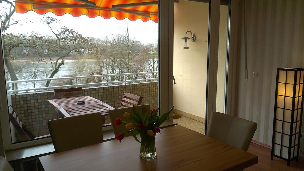 Riverside Flat Apartment Mannheim Bagian luar foto